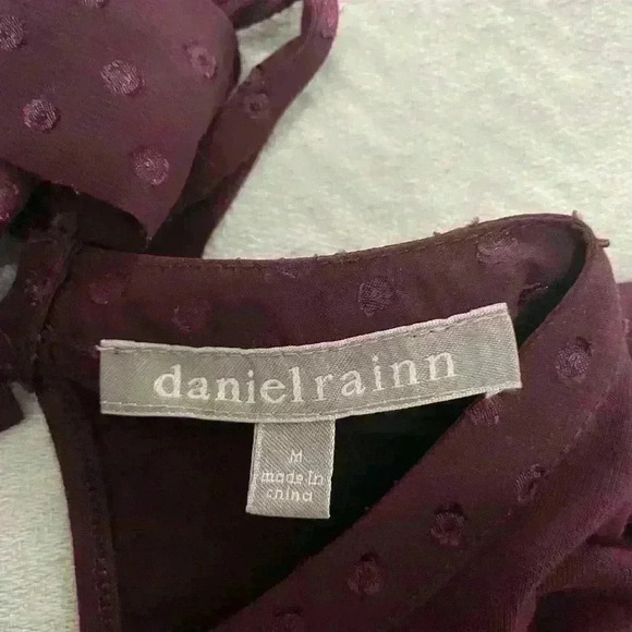 DANIEL RAINN Women M Maroon Layered Cutout Embroidered Scoop Neck-Tie Blouse Top - Picture 2 of 8